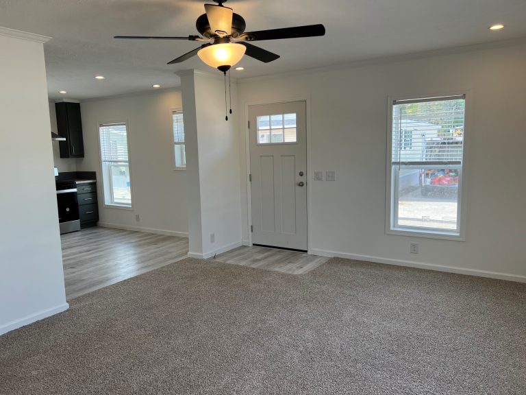 Gallery for 21 Harway Drive, HA21 at Penfield Farms Manufactured Home Community: Image 1 of 8