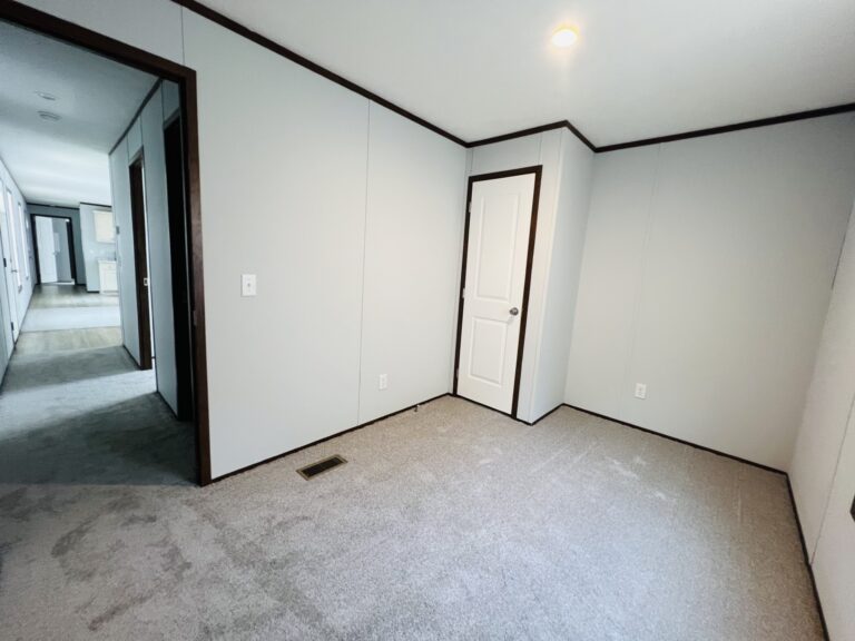 Gallery for 1 Dalewood Dr, DA01 at Penfield Farms Manufactured Home Community: Image 8 of 8